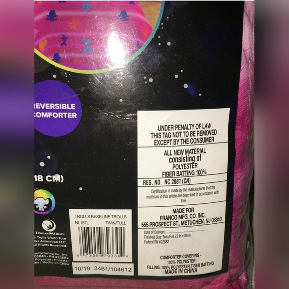 Trolls World Tour Dream Works Set TWIN/FULL Reversible Comforter Pillow New - Picture 2 of 6